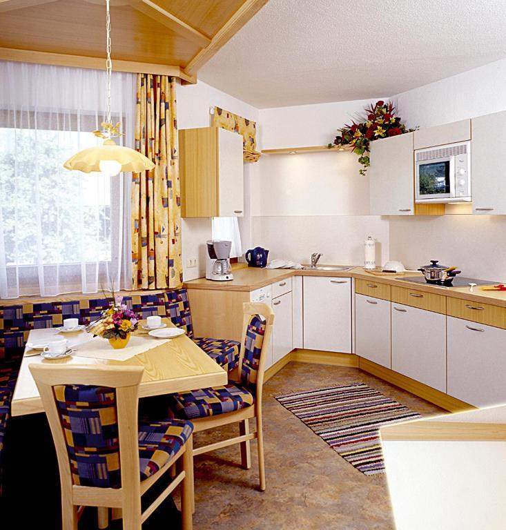 Appartement Zottl Mayrhofen Ruang foto